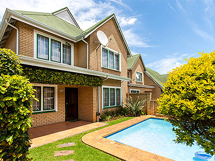 南方北方适合建九游娱乐(NineGame Sports)体育官方网站轻钢别墅建筑建造装修有限公司轻钢别墅吗？